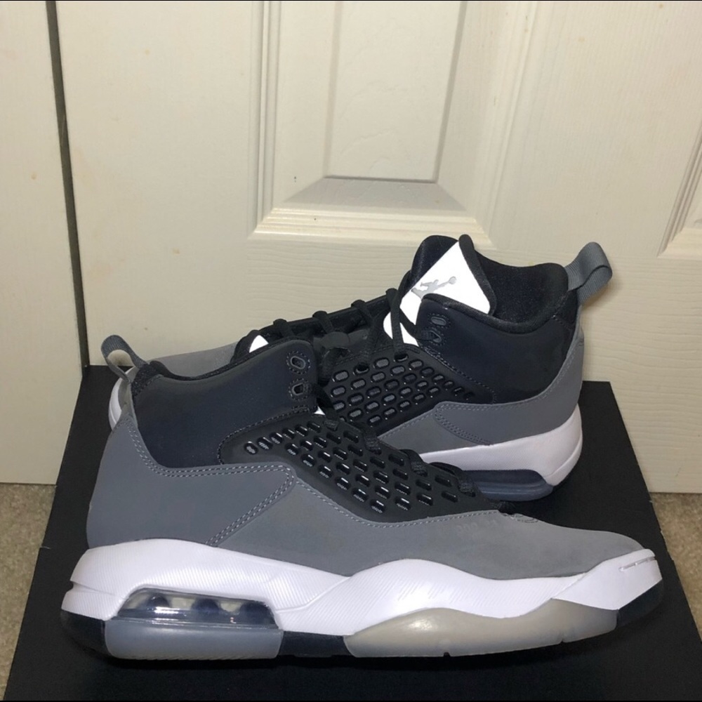 Jordan Maxin 200